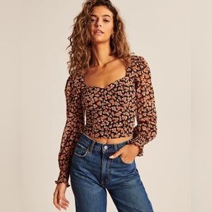 Long-Sleeve Sweetheart Puff Sleeve Top